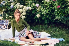 Dirndl-Stil: der Bänderrock "Maifest" und die Weste "Aloisia"